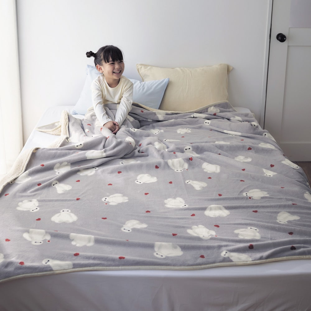 ベルメゾン ディズニー 大きめサイズのマイクロファイバー毛布 選べるキャラクター チップ デール レッド シングル シングル チップ デール レッド ベルメゾン Jre Mall店 Jre Mall